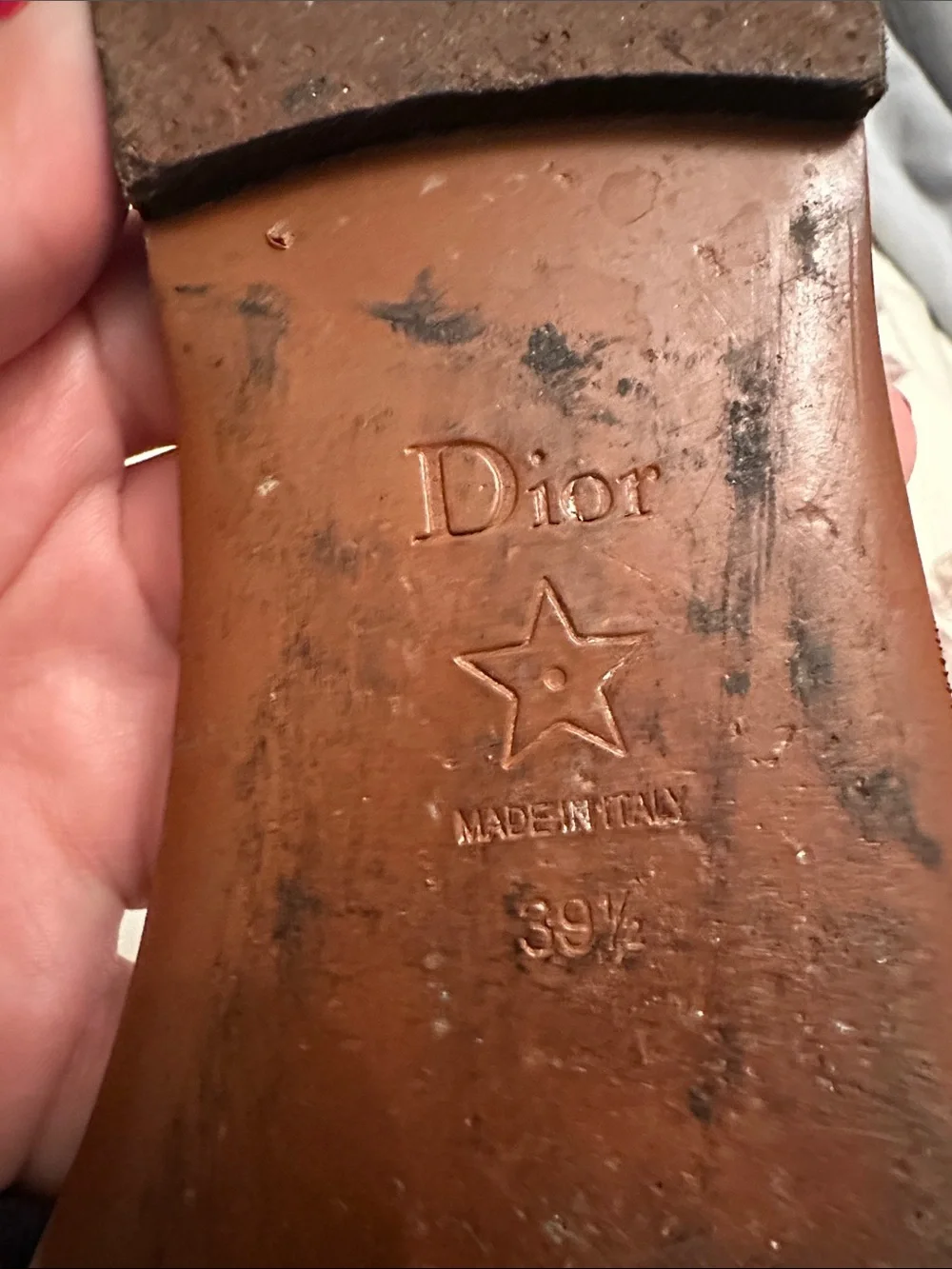 Dior White Drawstring Dust Bag with sandals